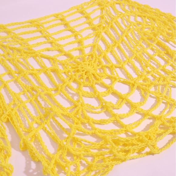 Crochet spiderweb top ⭐️ - Picture 3 of 3